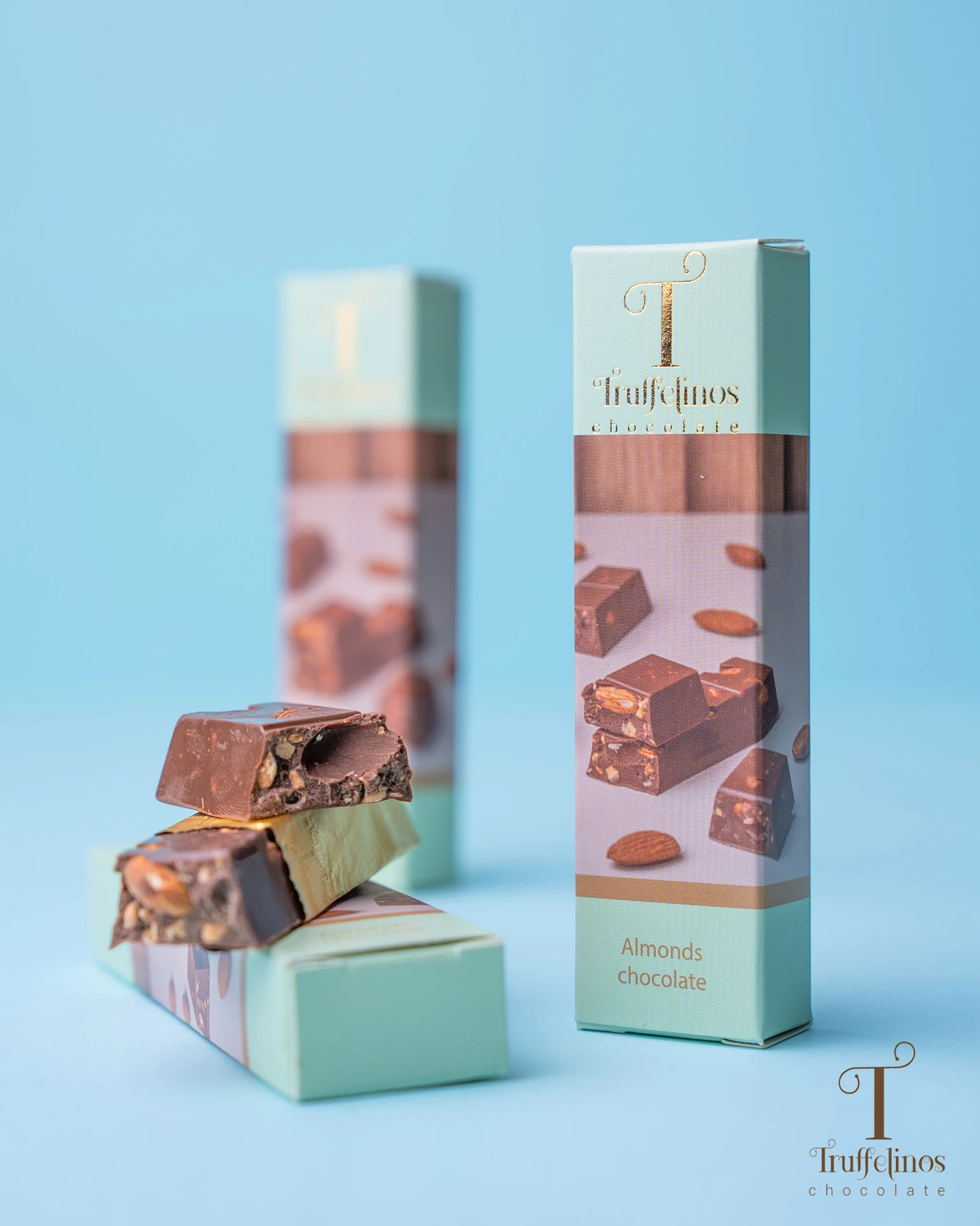 Truffelinos Chocolate Bar With Almond 50 Gm