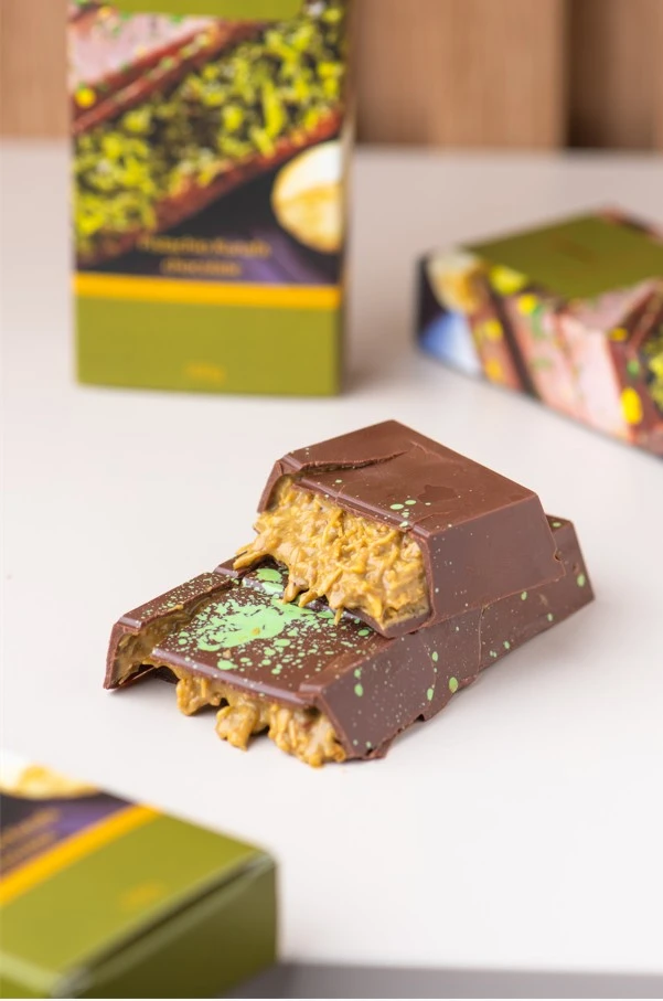 Truffelinos Pistachio With Kunafa Chocolate Bar 100 Gm
