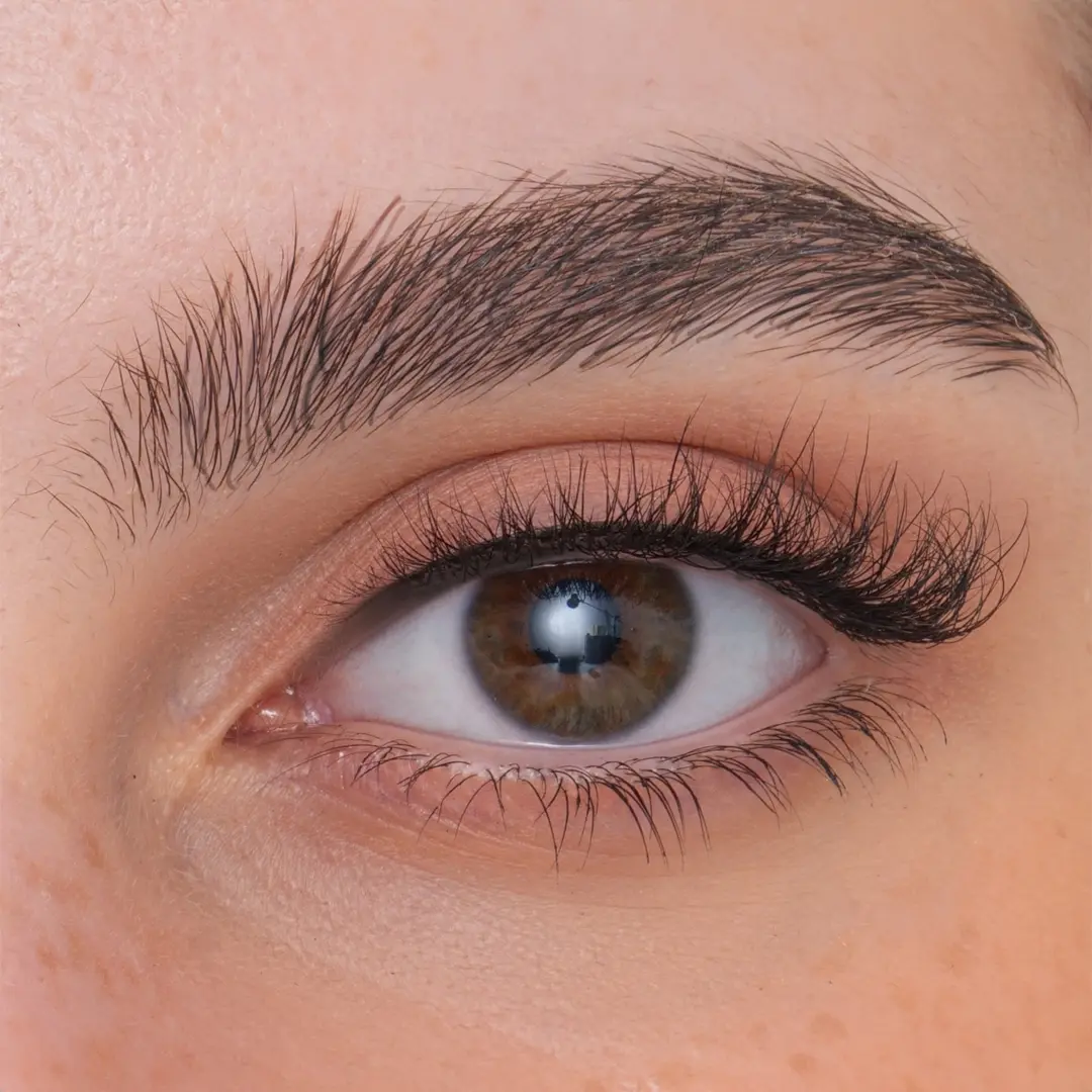 Blink Transparent Lash Queen Lashes - view 5