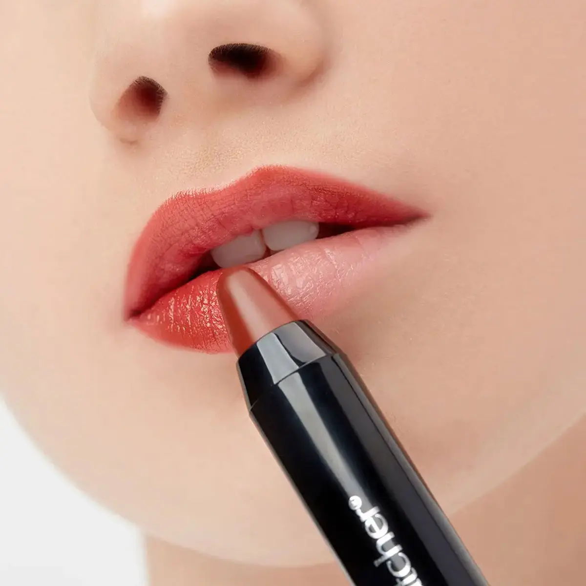 Moodmatcher Brown Twist Lip Stick 2.9 gm - view 2