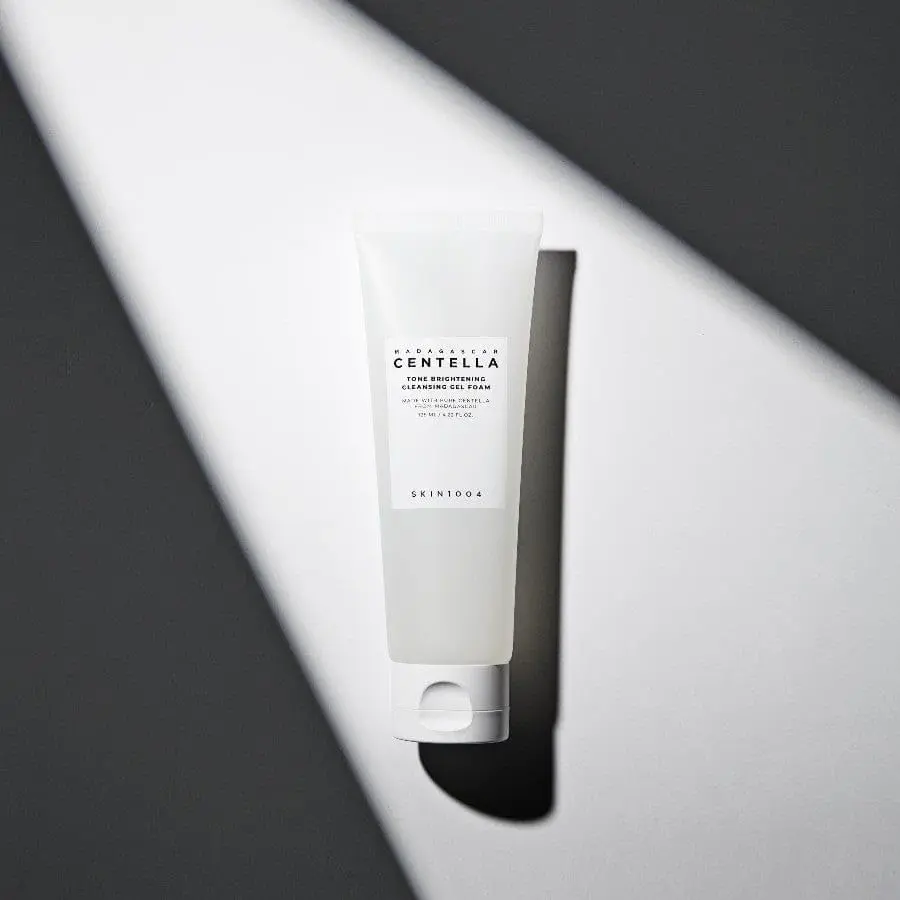 Skin1004 Madagascar Centella Tone Brightening Cleansing Gel Foam 125 ml - view 7