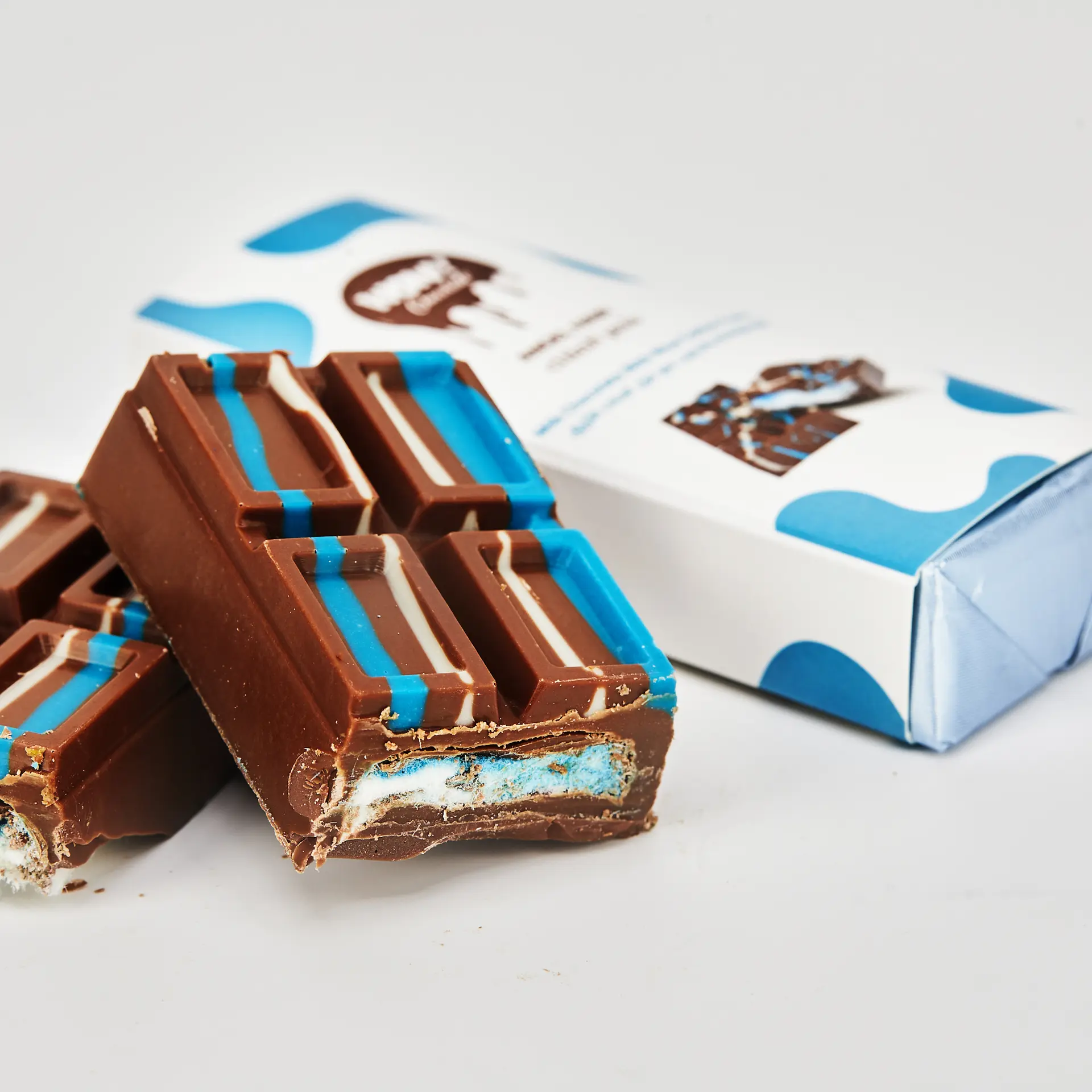 Wow! ⁠⁠Angel Hair Milk Chocolate with Blue Cotton Candy 50 gm - view 1