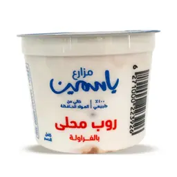 Yasmin Farms Stirred Yoghurt with Strawberry Cup 150 gm