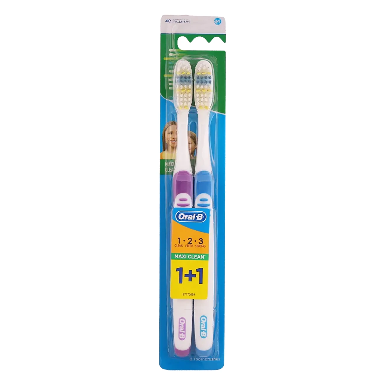 Oral B Toothbrush Maxi Clean Medium 1 + 1 Free