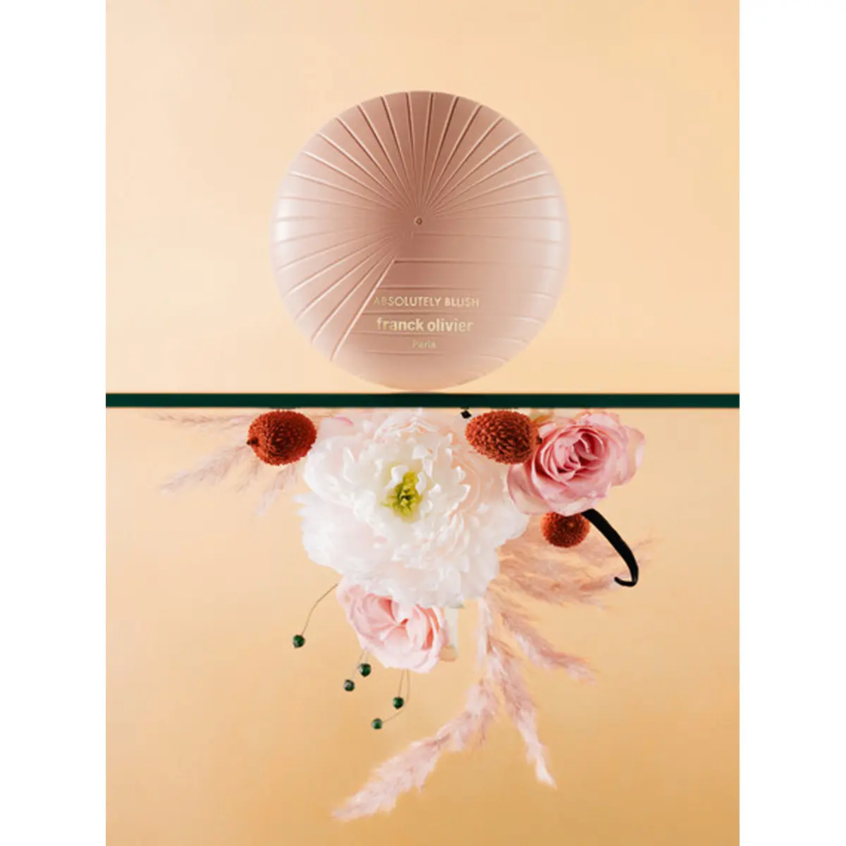 Franck Olivier Body Powder Absolutely Blush 200 gm - view 4