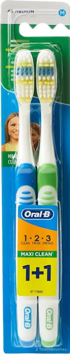 Oral B Toothbrush Maxi Clean Medium 1 + 1 Free - view 3