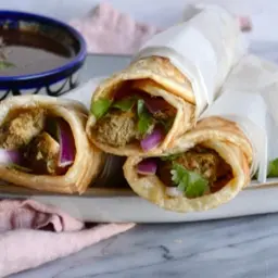 Beef Awsal Sandwich Roll with Spicy Sauce