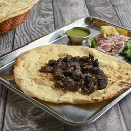 Tikka Lomi