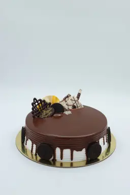 Small Cappuchino Cake