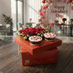 Luxury Love Box Roses and Cupcake