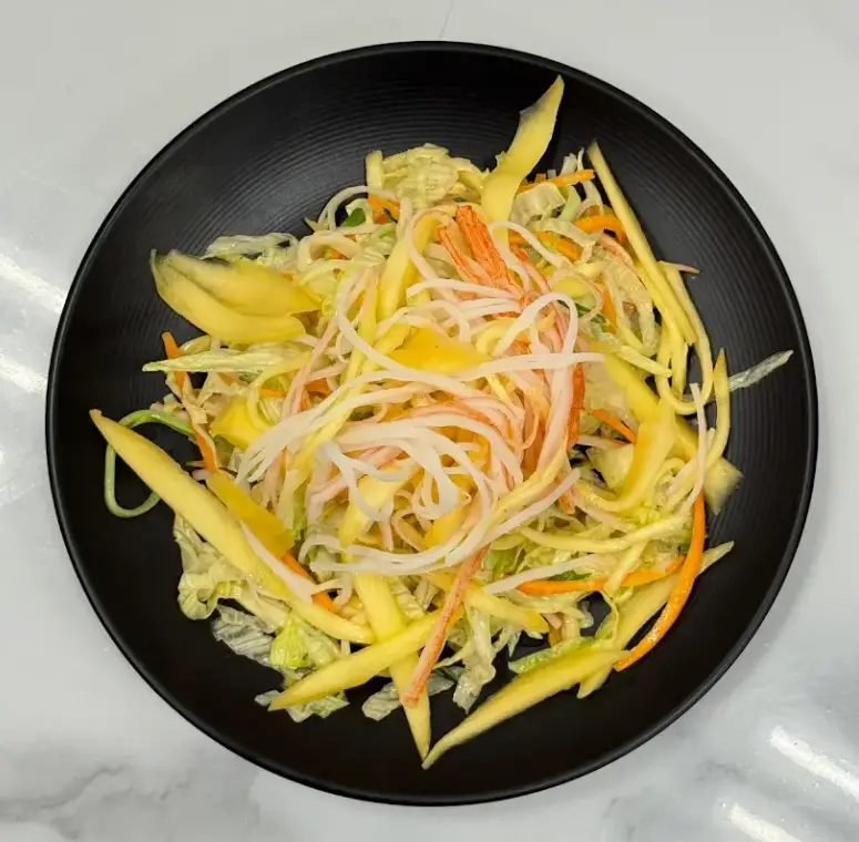 Carb mango salad