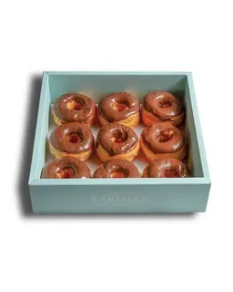Donut box, crunchy and tasty