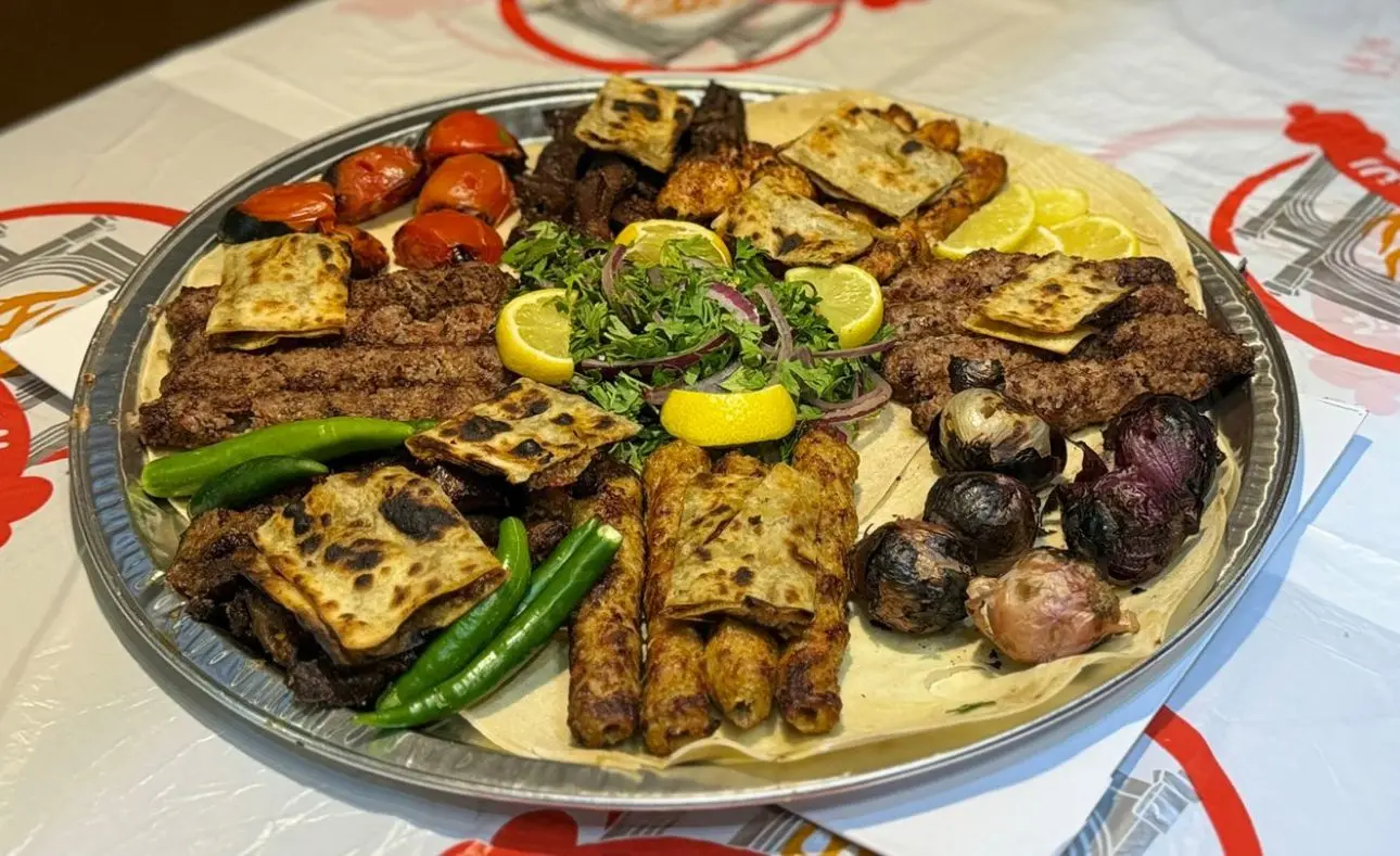 النور الشامي