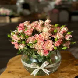 Circular Reflex Flower Vase