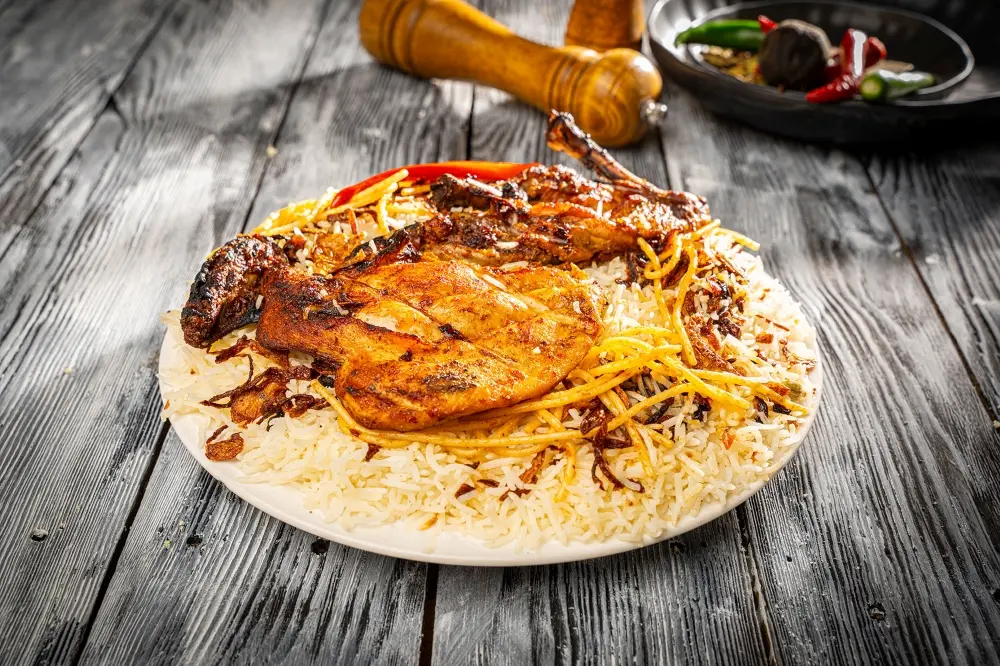 Chicken on Charcoal with Al Athryh Rice Mathloutha