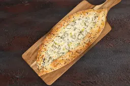 فطائر الفيتا والجبنة النابلسية