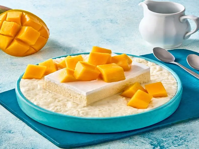 Rice cream with milk + mango butter pieces