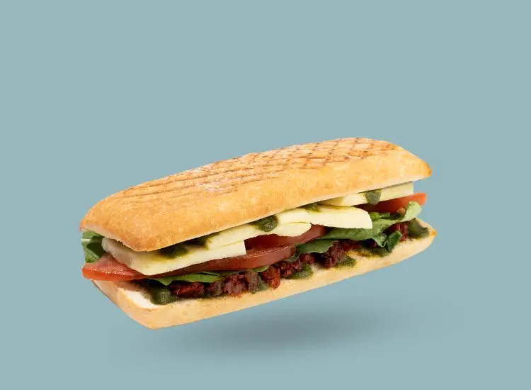 ساندوتش حلومي