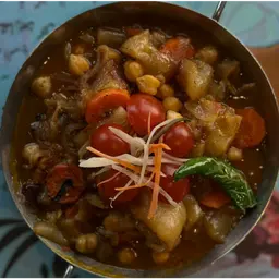 Kawarie with chickpeas