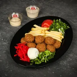 صحن فلافل مشكل