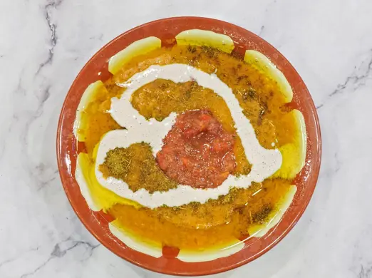 مطبق ومعصوب روح بلادي