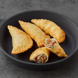 سمبوسك لحم بقر