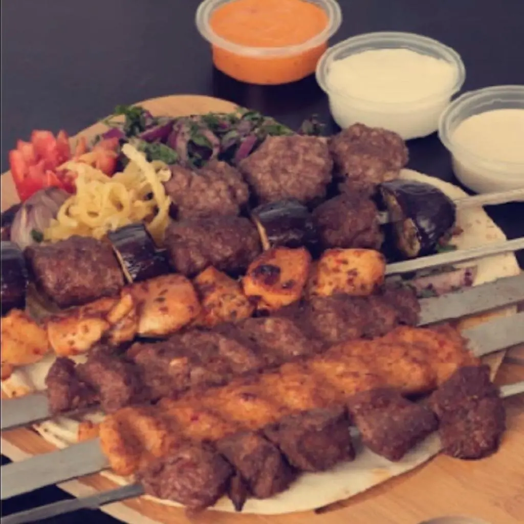مكس حلواني