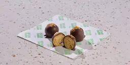 كرات بروتين الفول السوداني