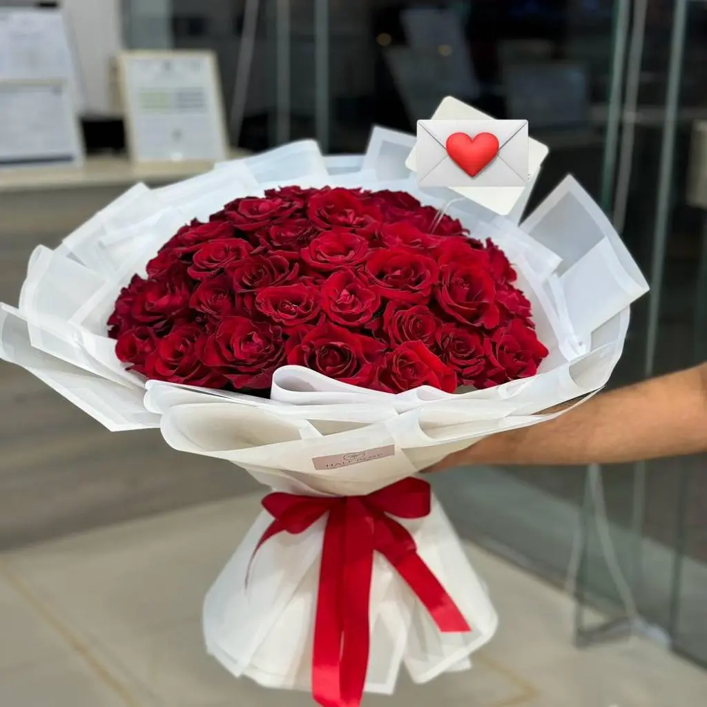 Large Red Rose Bouquet