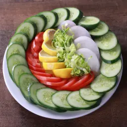 سلطة خضراء