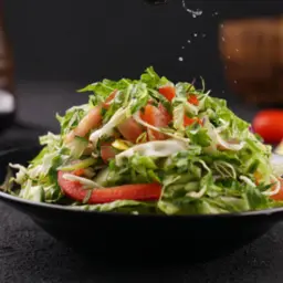 سلطة خضراء