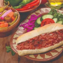 ساندويتش  لحم طماطم