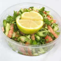 سلطة خضراء