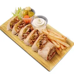 صحن شاورما عربي
