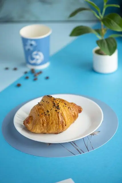 Halloumi Croissant