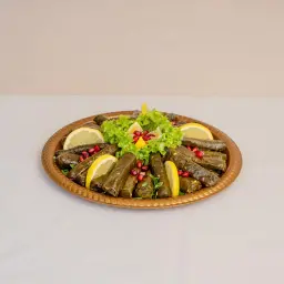 صحن ورق عنب