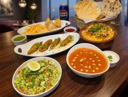 Dilli Family Feast