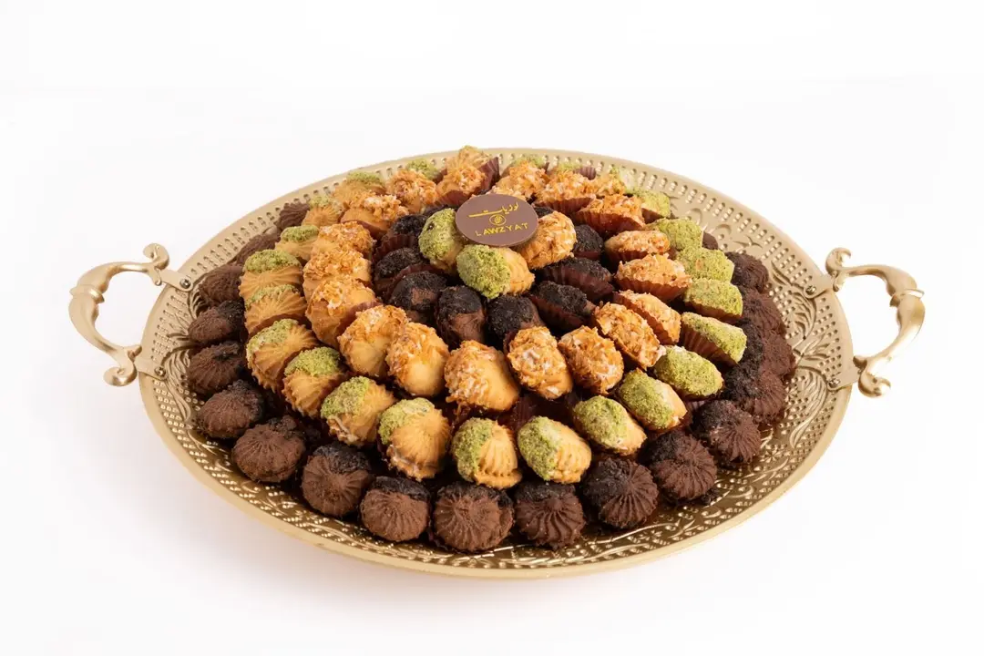 Tameez Petit Four Tray
