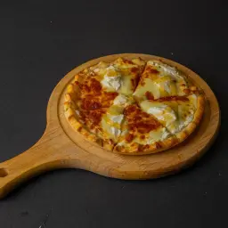 بيتزا عش البلبل
