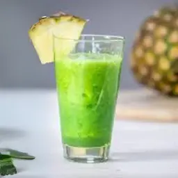 اناناس بالافكادو