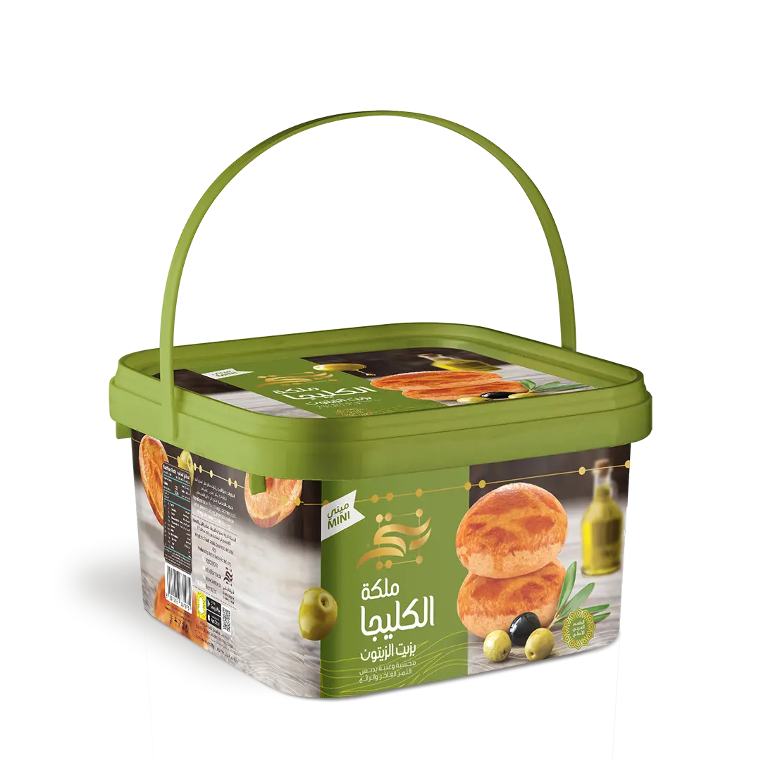 كليجا سطل وسط زيت زيتون