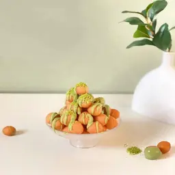Luqaimat Pistachio