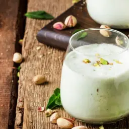 بستاشيو لاتيه