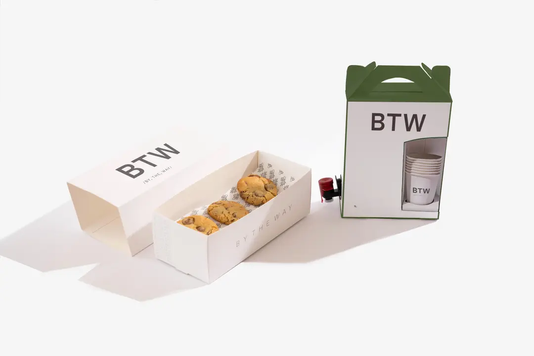 Coffee Container + Mini Cookies Box