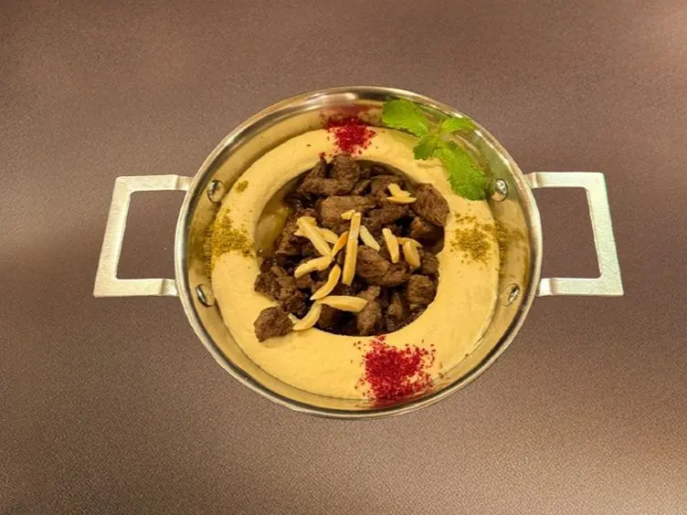 Hummus With Meat