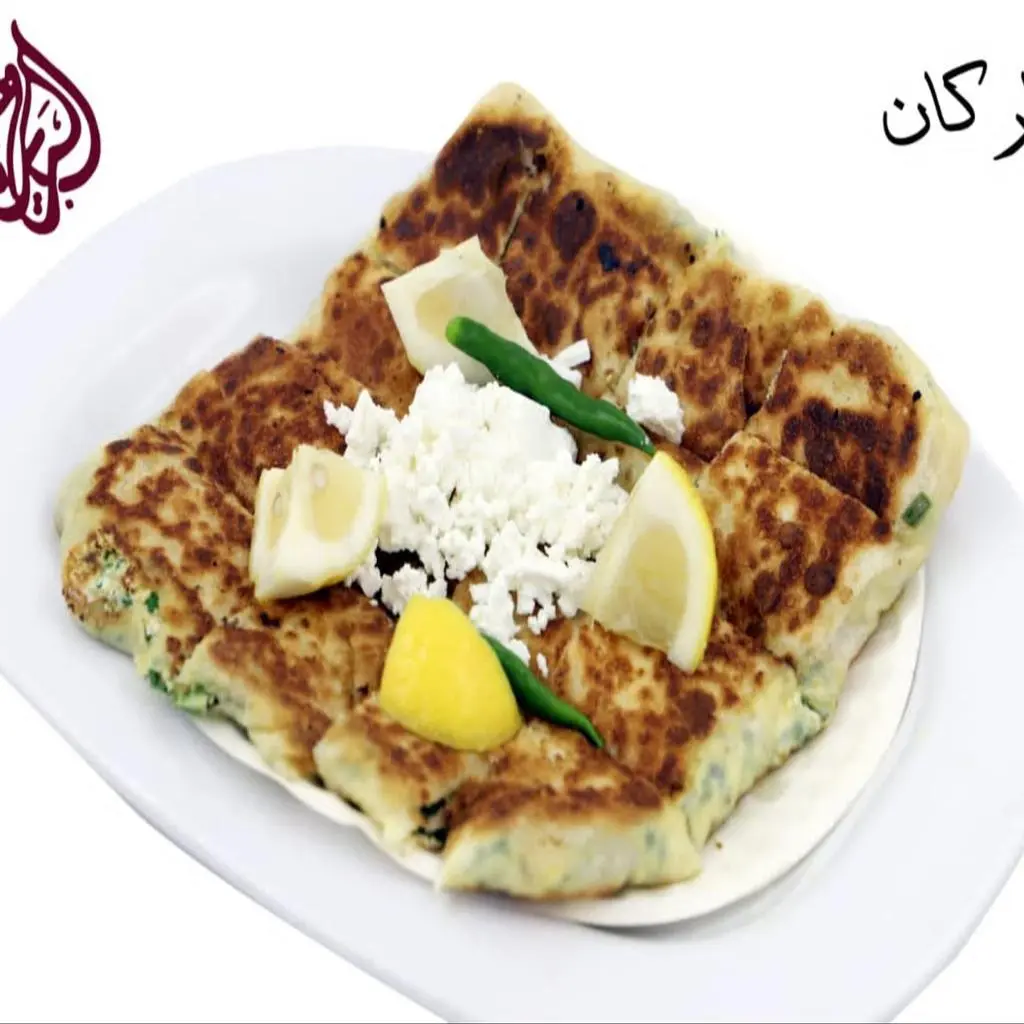 Mutabbaq with Salty Cheese