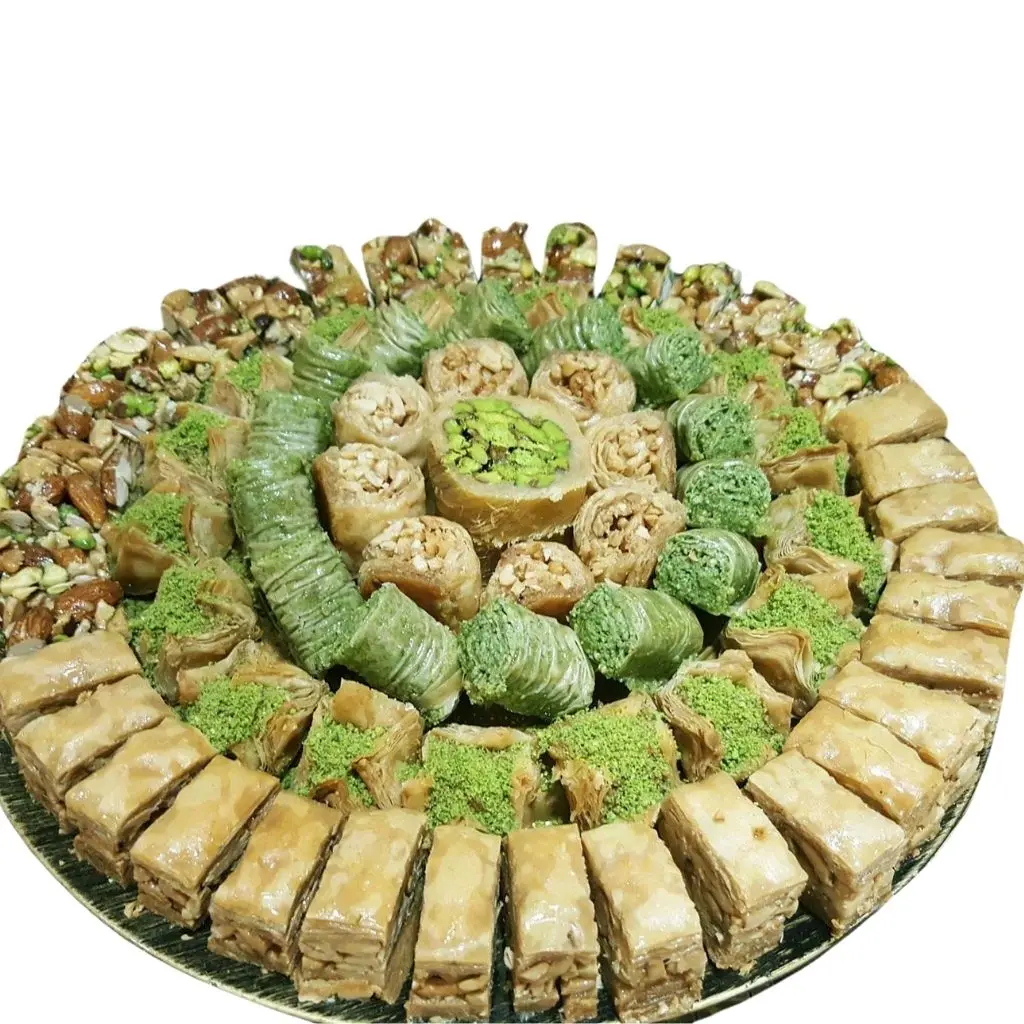 Mixed Baklava with Cashews _ 1 Kilo