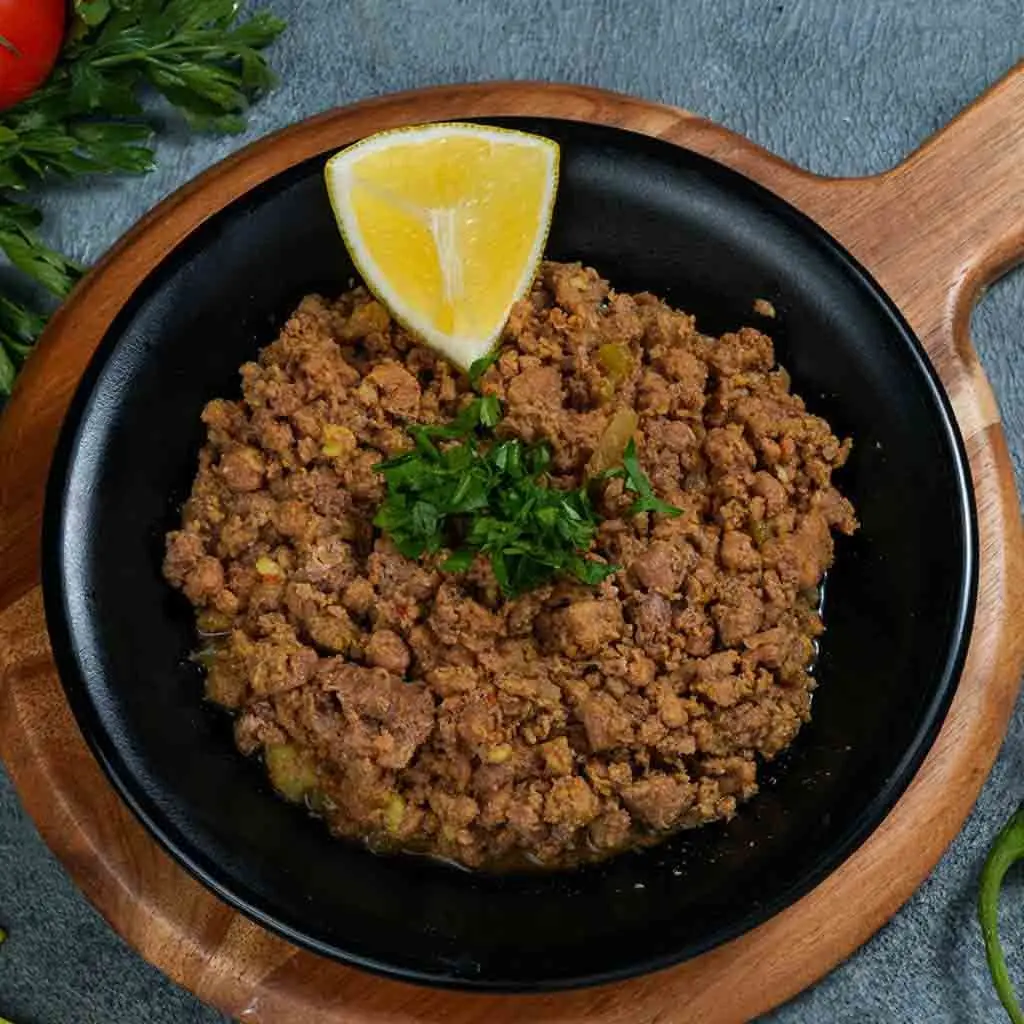 لحم مفروم سادة/ جبن
