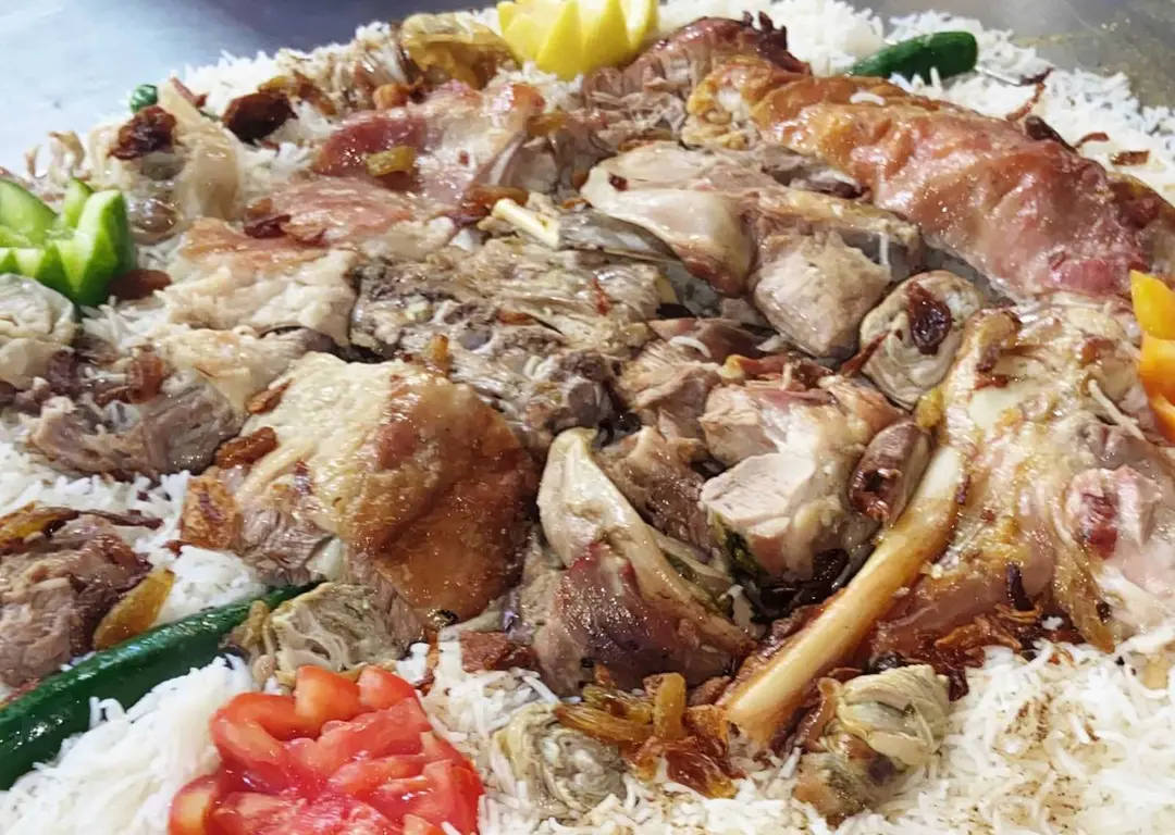 لحم حنيذ