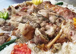 لحم حنيذ